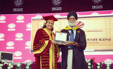 AT THE AGE OF 83 MR.SOHAN SINGH GILL GETS DEGREE FROM LPUDE
